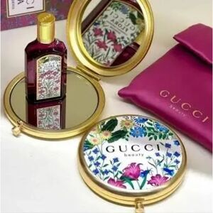 Gucci Beauty Floral / Gold Compact Mirror with Snap Pouch